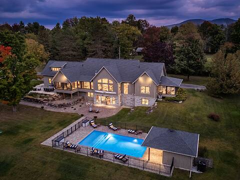 169 Ch. Woodard, Sutton