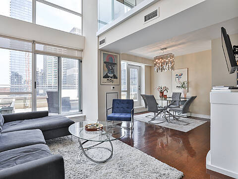 80 Cumberland St #Ph 1904, Toronto