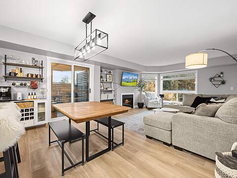 310-3115 De Montreuil Court, Kelowna