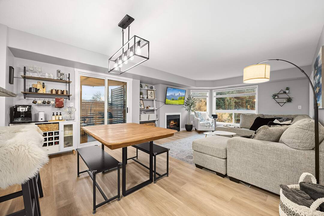 310-3115 De Montreuil Court, Kelowna, British Columbia