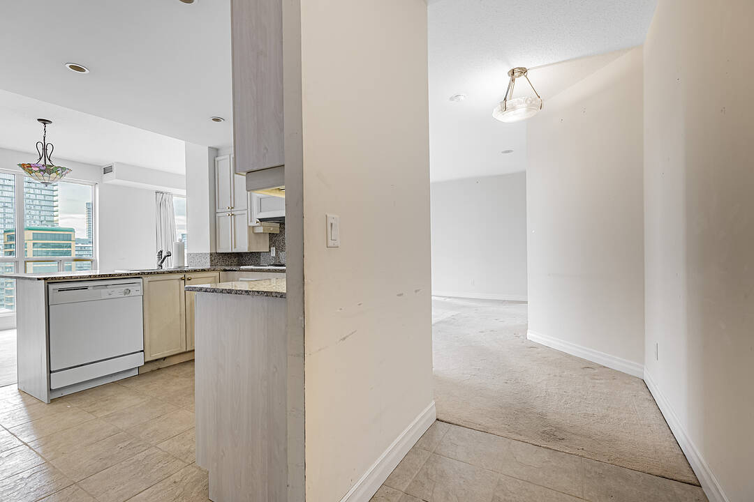 8 Park Rd #3810, Toronto, Ontario