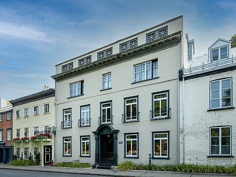 65 Rue D'Auteuil, La Cité