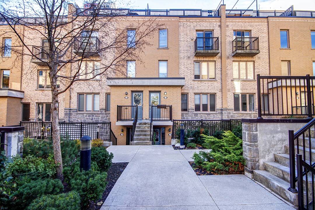 7 Foundry Lane #219, Toronto, Ontario