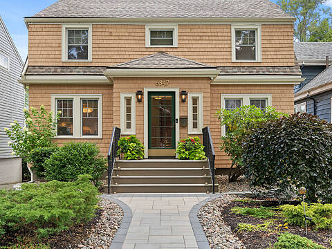 6347 London Street, Halifax