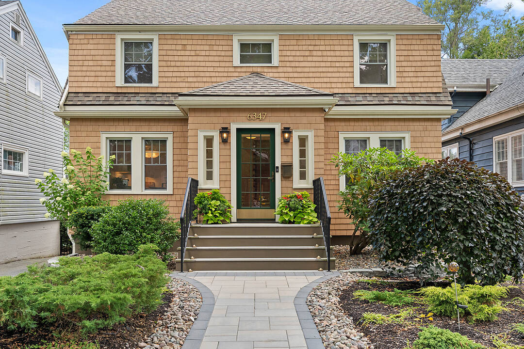 6347 London Street, Halifax, Nova Scotia