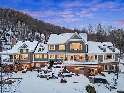 350 Rue des Lauriers, Bromont