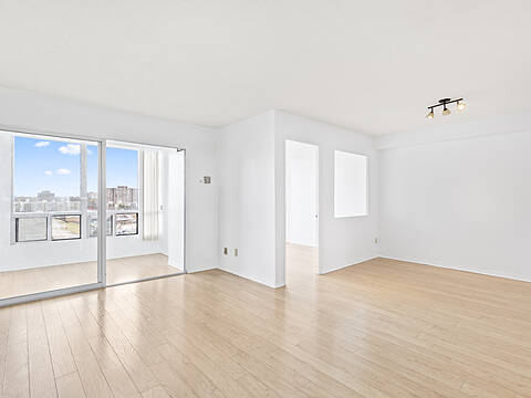 115 Hillcrest Ave #415, Mississauga