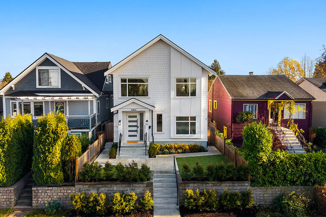 5304 Fraser Street, Vancouver, British Columbia