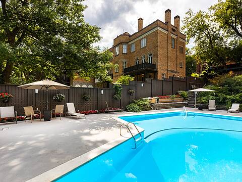 1545 Av. du Docteur-Penfield, Apt. 204, Ville-Marie