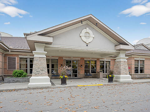 100 Burloak Dr #2305, Burlington