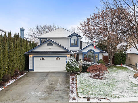 699 Saratoga Place, Kelowna