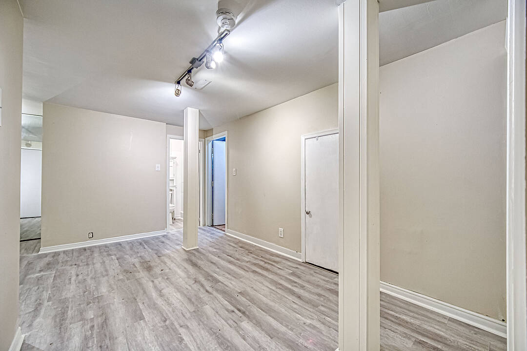 35 Bellhaven Rd #Lower, Toronto, Ontario