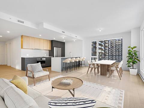 3671 Av. Jean-Béraud, Apt. 608, Chomedey