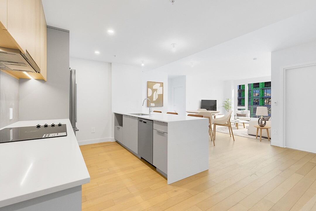 3671 Av. Jean-Béraud, Apt. 1103, Chomedey, Québec