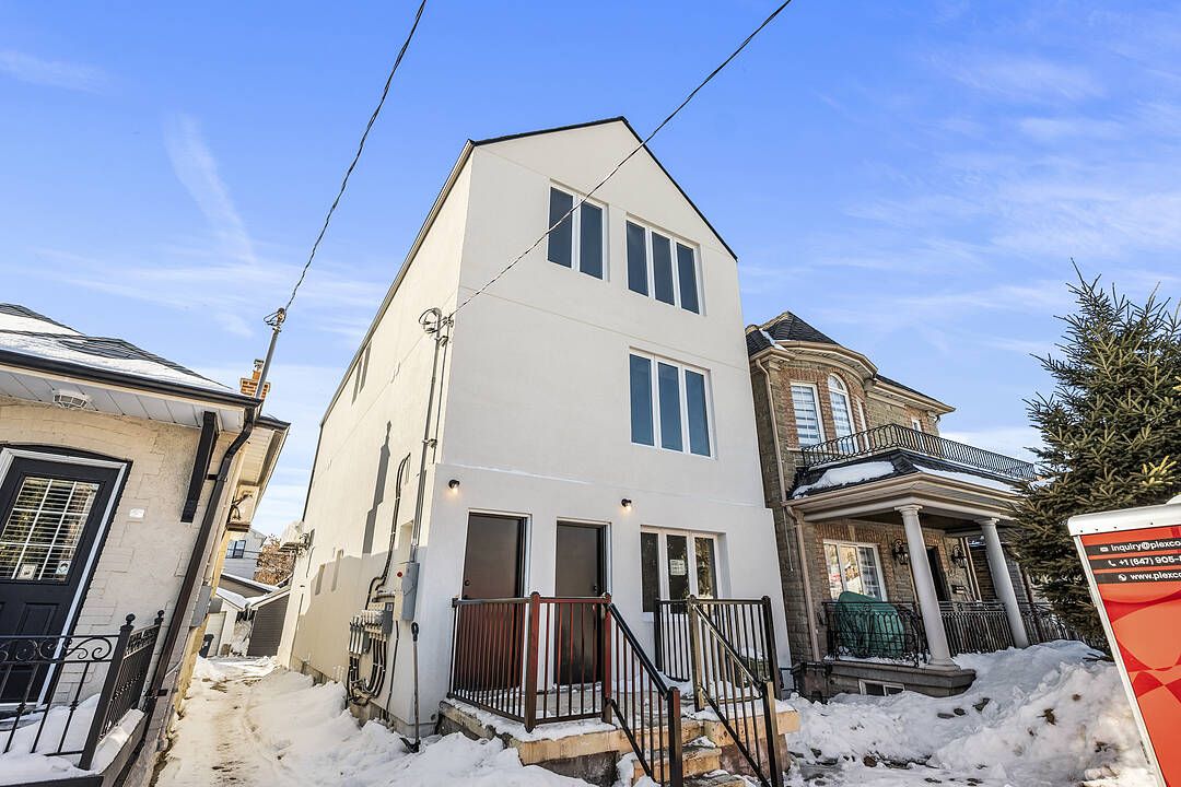 462 Northcliffe Blvd, Toronto, Ontario