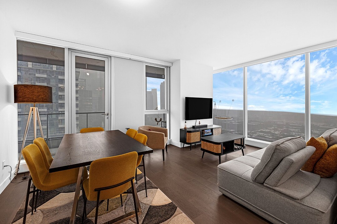 1500 Boul. René-Lévesque O., Apt. 1704, Ville-Marie, Québec