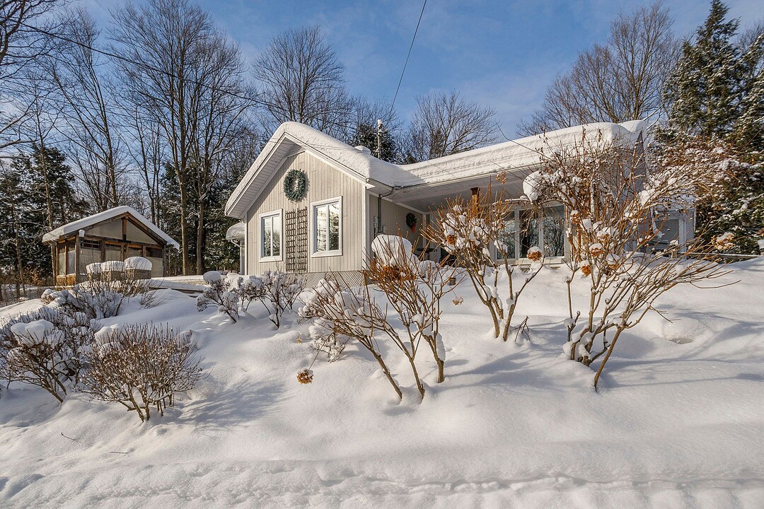 350 Ch. des Allues, Sutton, Québec