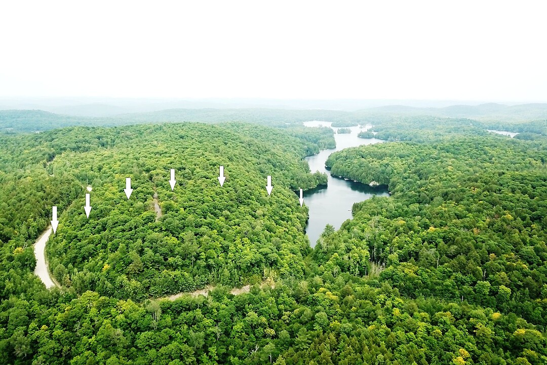 252 Ch. du Chêne-Rouge, Val-des-Monts, Québec