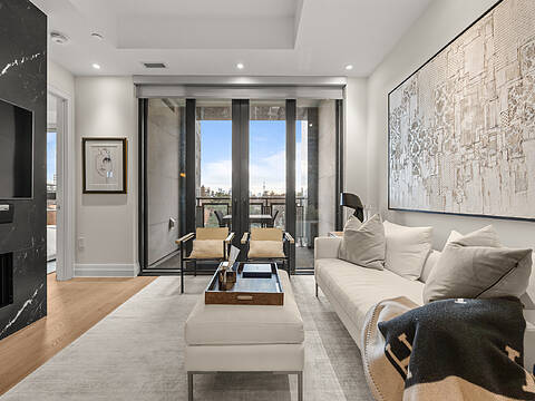 2 Forest Hill Rd #510, Toronto