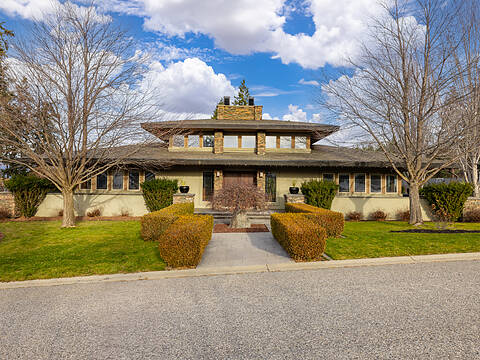 80-10726 Nighthawk Road, Lake Country