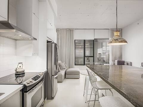 125 Rue Chabanel O., Apt. 209, Ahuntsic-Cartierville