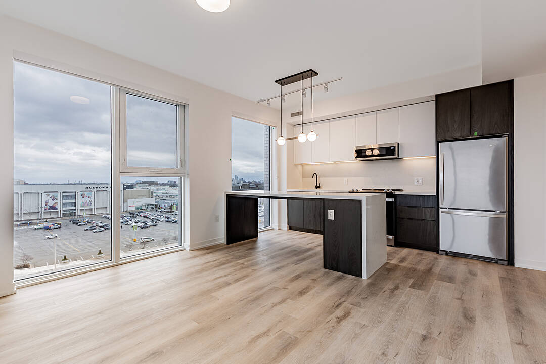 5 York Garden Way #602, Toronto, Ontario