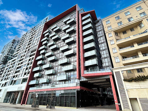 560 Front St W #717, Toronto