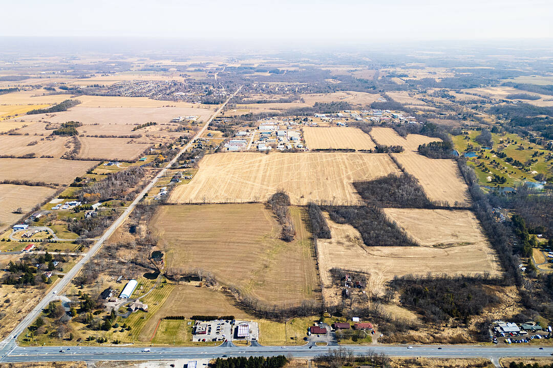 170/172 Brant Rd, Brant, Ontario