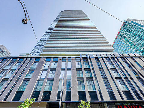 402 - 25 Richmond St E, Toronto