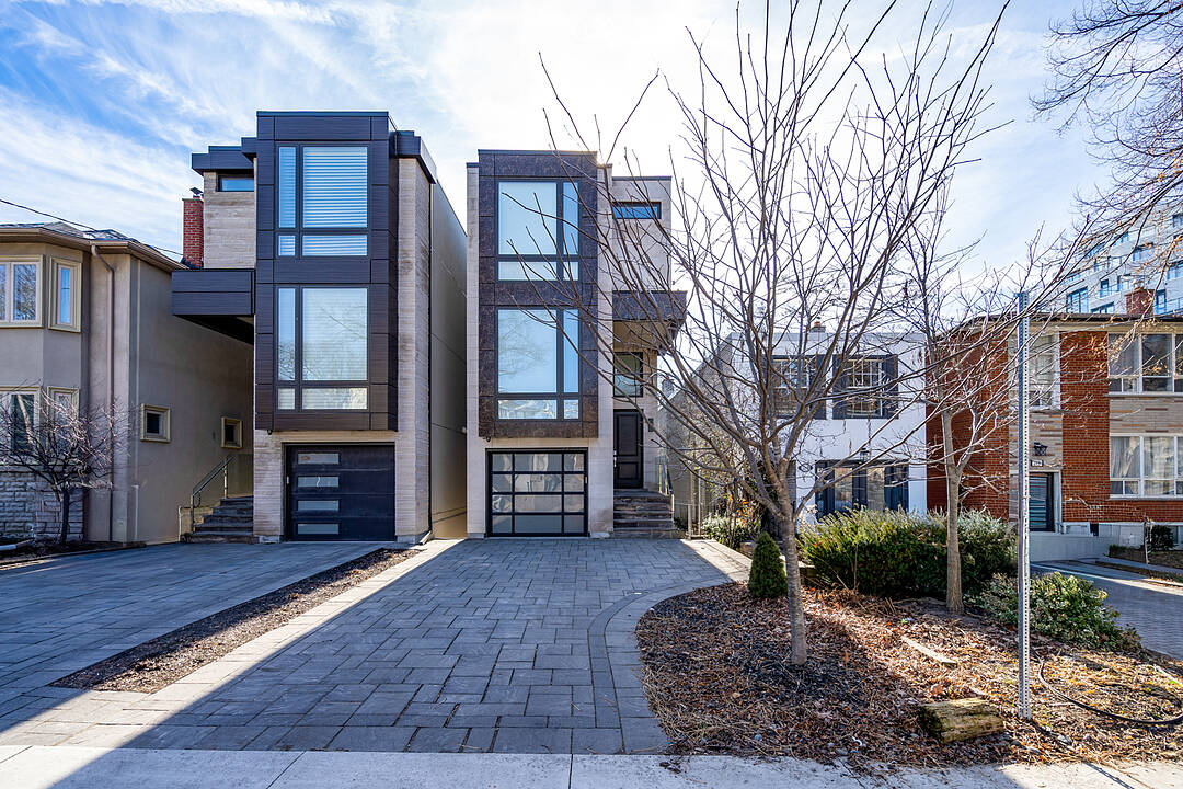209B Glengarry Ave, Toronto, Ontario
