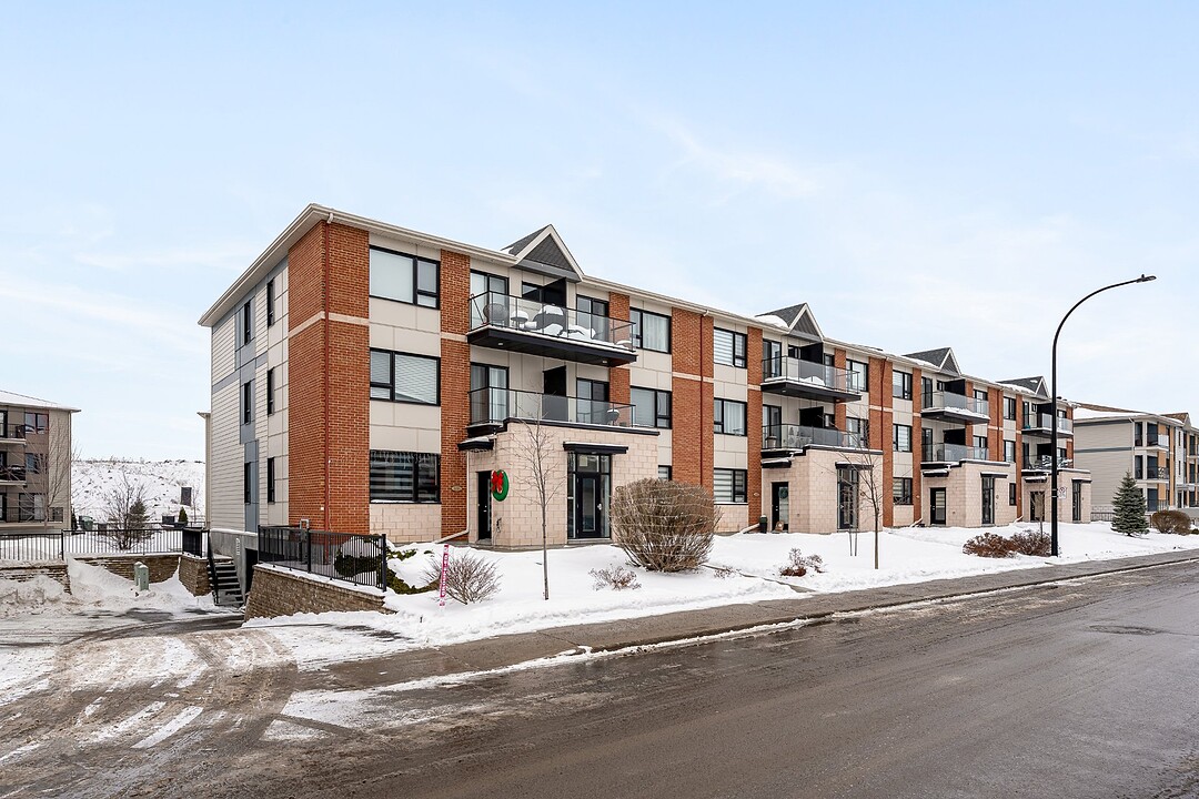 14523 Rue Bernard-Geoffrion, Apt. B201, Rivière-des-Prairies / Pointe-aux-Trembles, Québec
