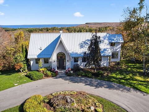 589374 19 Grey Road, Blue Mountains