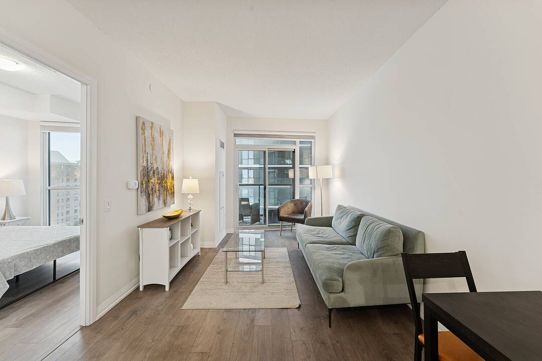 65 Watergarden Dr #710, Mississauga, Ontario