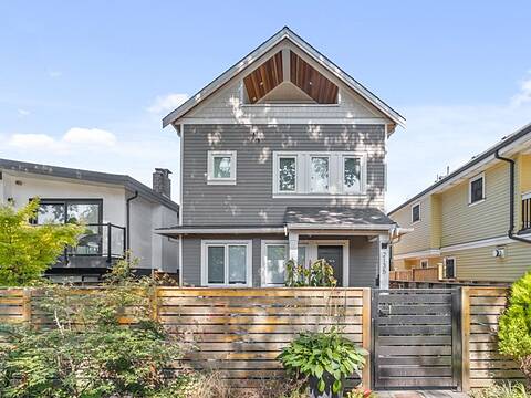 2137 E 2nd Avenue, Vancouver