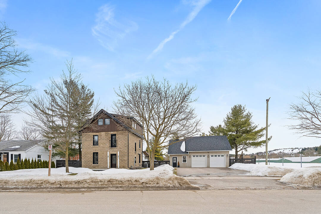 6 Dundas St W, Erin, Ontario