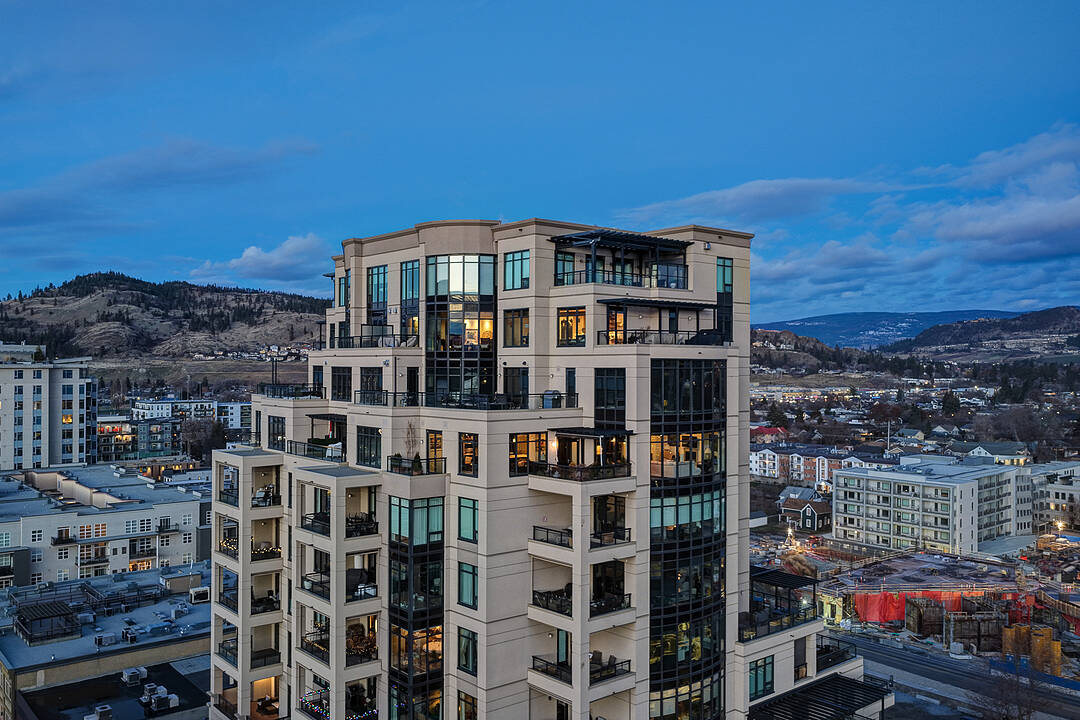 1202-1395 Ellis Street, Kelowna, British Columbia