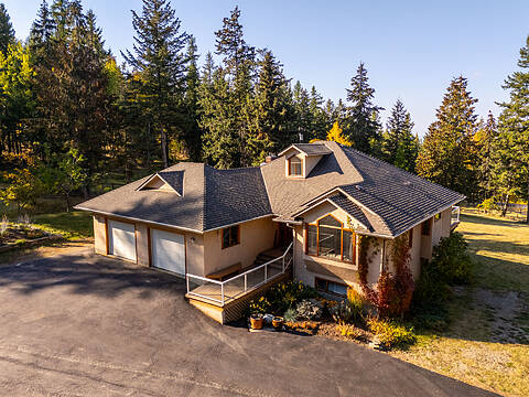 2082 Huckleberry Road, Kelowna