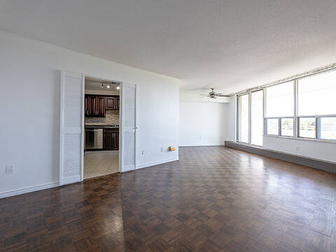 60 Pavane Link Way #706, Toronto