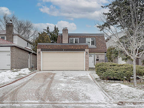 4 Dersingham Cres, Markham