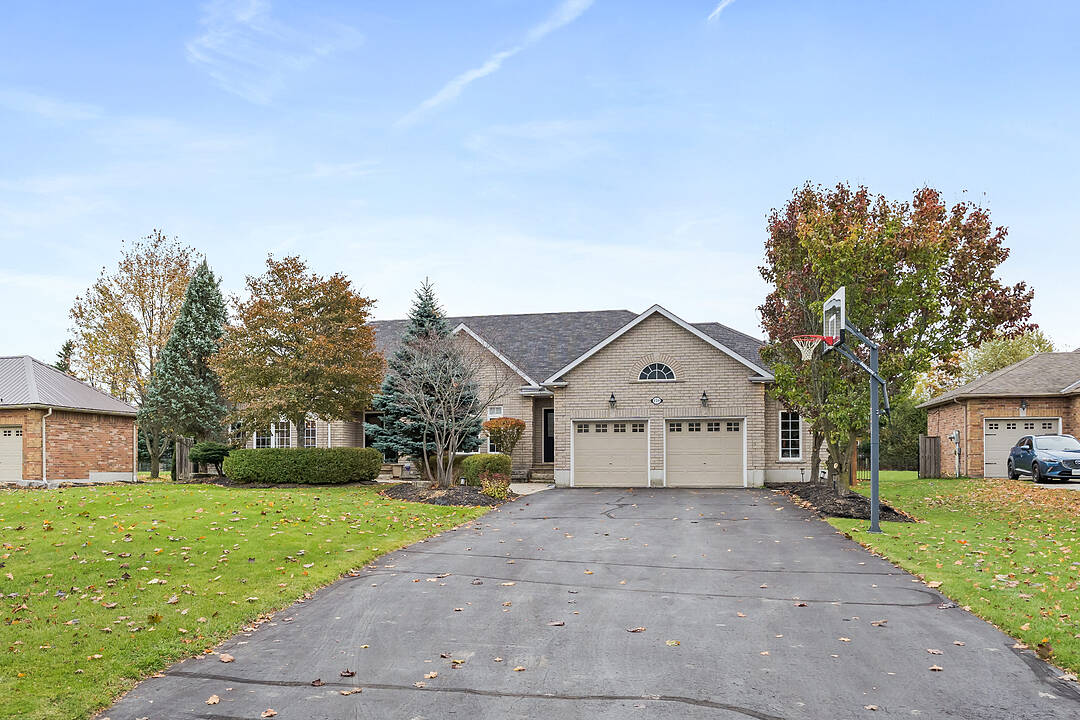 159 Delarmbro Dr, Erin, Ontario