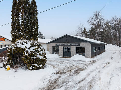 10 Armstrong St, Bracebridge