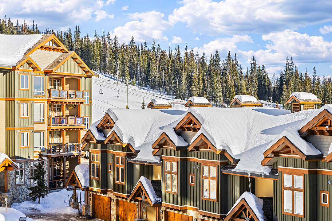 401-7700 Porcupine Road, Big White, British Columbia