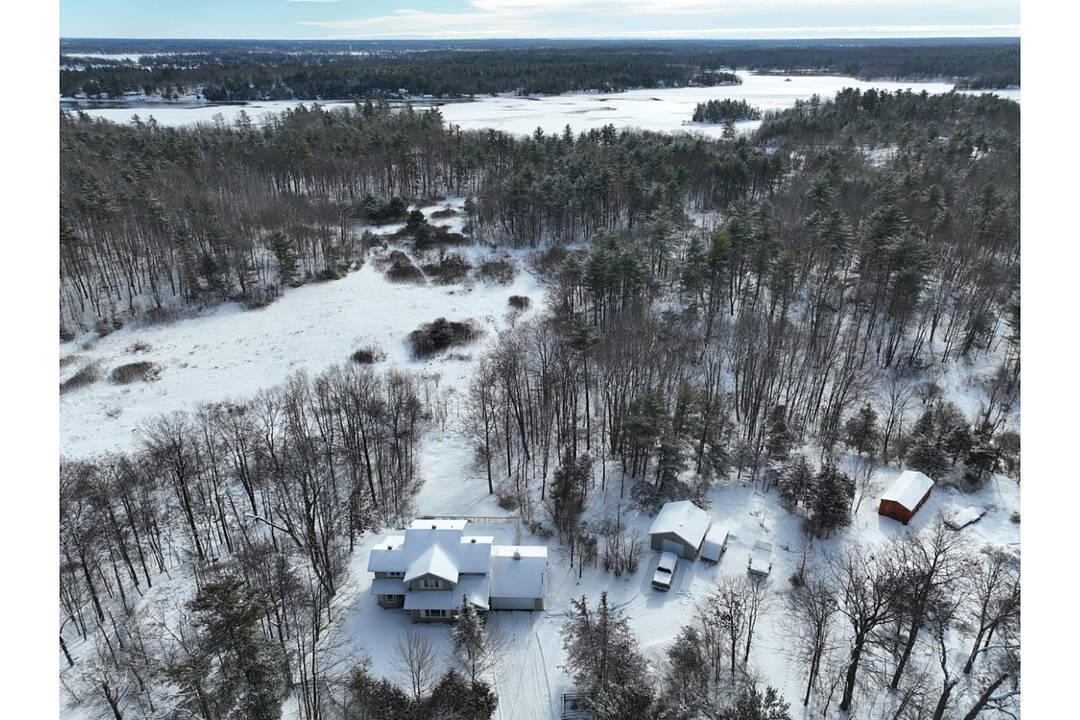 147 Selton Road, Lansdowne, Ontario