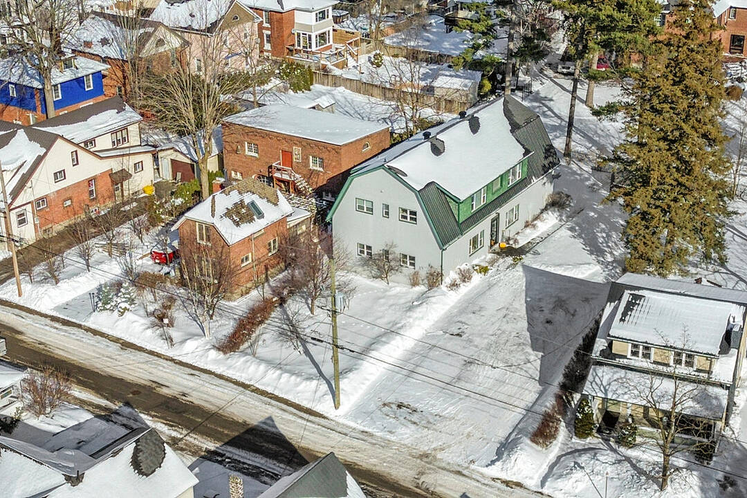 25 Murray Street, Brockville, Ontario