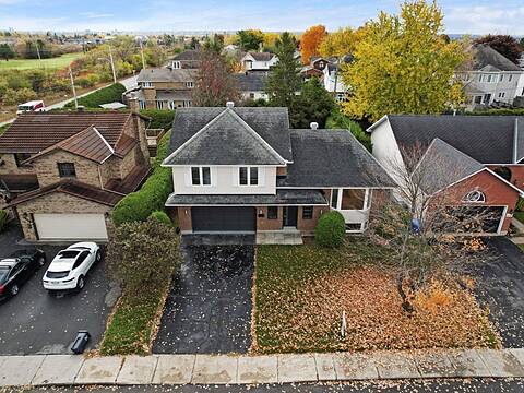 610 Rue du Caveau, Aylmer