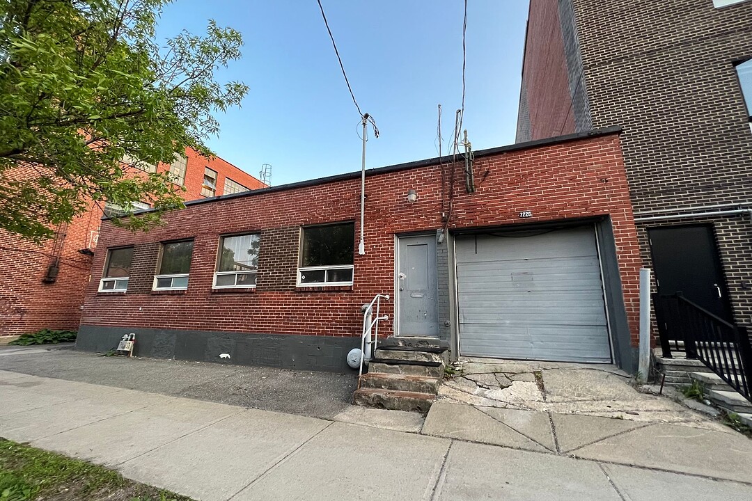 7220 Rue Alexandra, Villeray / Saint-Michel / Parc-Extension, Québec