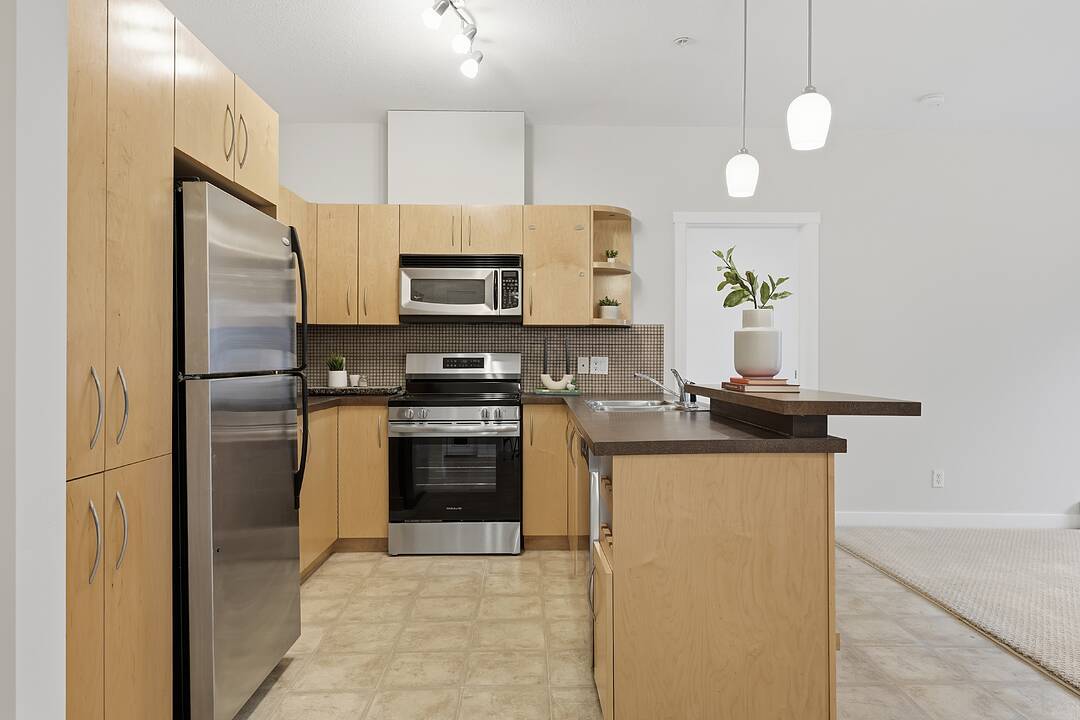 69 Springborough Court SW #125, Calgary, Alberta