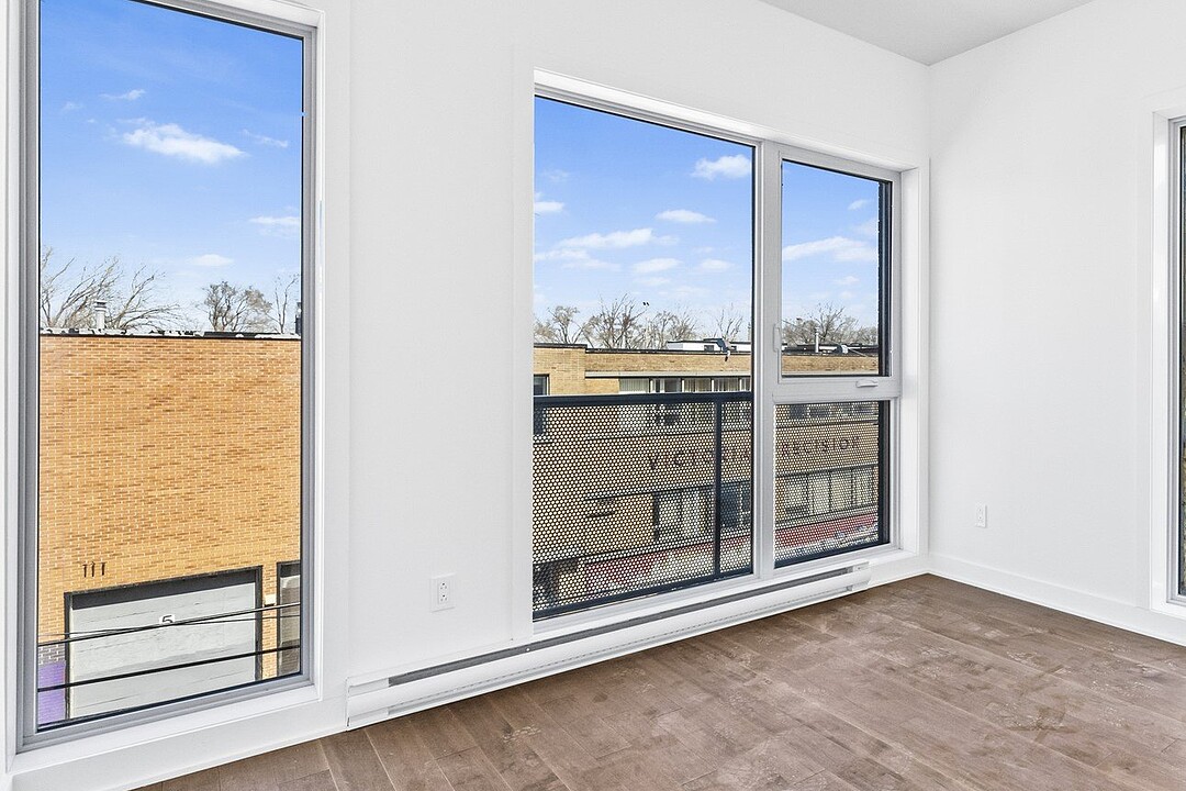 2402 Rue Florian, Apt. 301, Ville-Marie, Québec