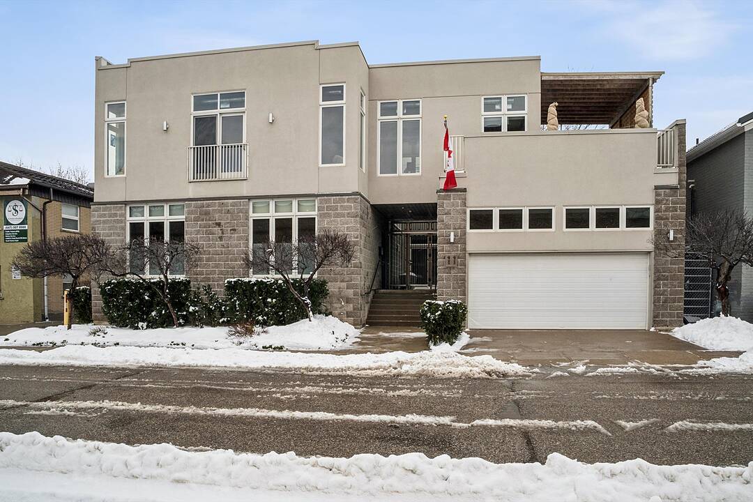 11 Thorne Street, Cambridge, Ontario