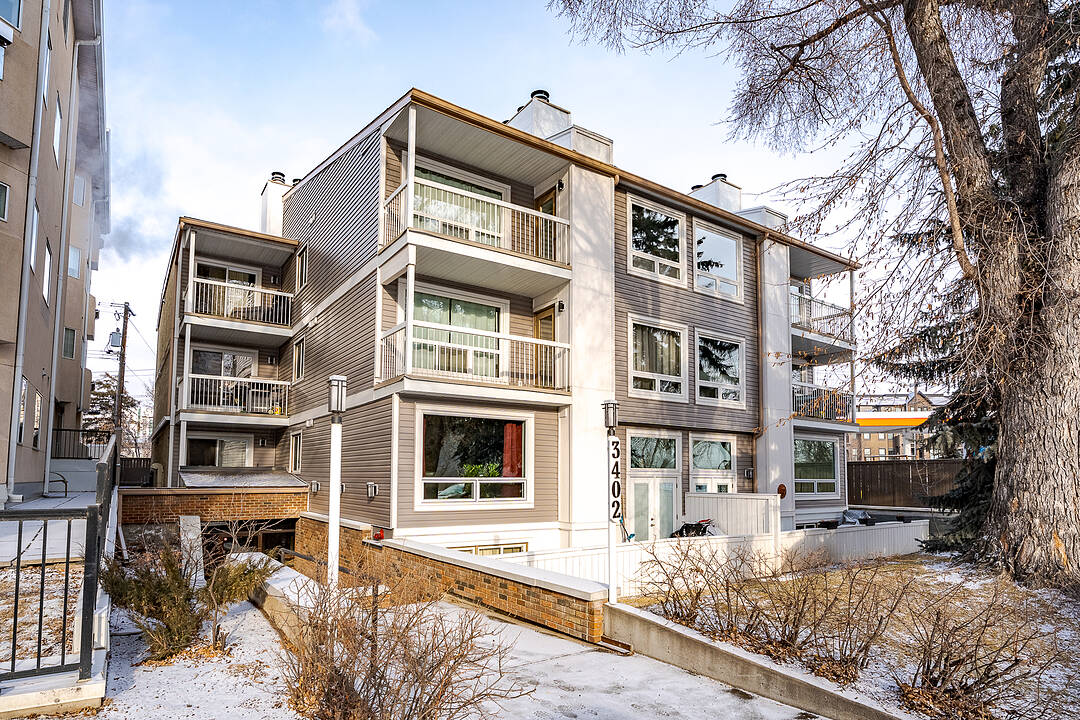 3402 Parkdale Boulevard NW #7, Calgary, Alberta